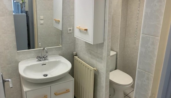 Logement tudiant Studio à Sedan (08200)