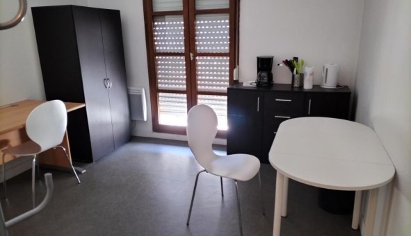 Logement tudiant Studio à Sedan (08200)