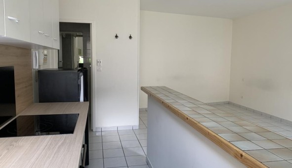 Logement tudiant Studio à Sedan (08200)