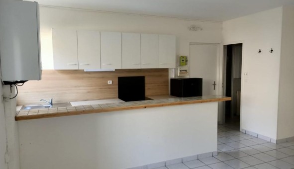 Logement tudiant Studio à Sedan (08200)