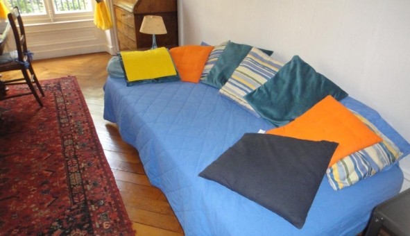 Logement tudiant Studio à Sedan (08200)