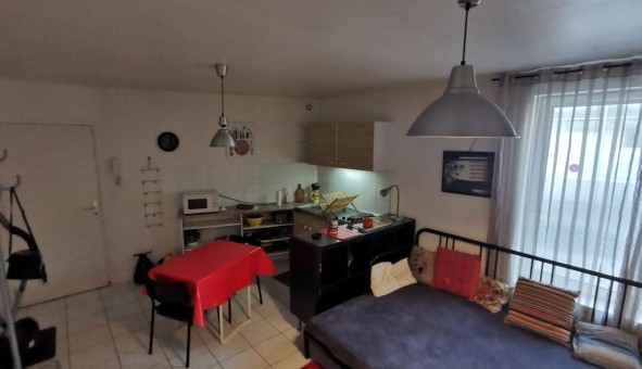Logement tudiant Location Studio Vide Sedan (08200)