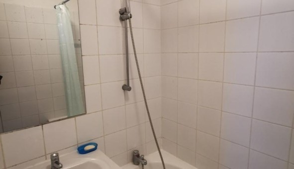 Logement tudiant Studio à Sedan (08200)