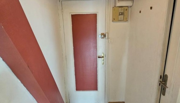 Logement tudiant Studio à Sedan (08200)
