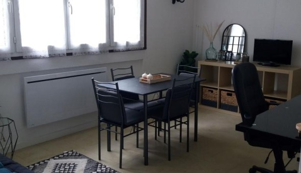 Logement tudiant Studio à Sedan (08200)