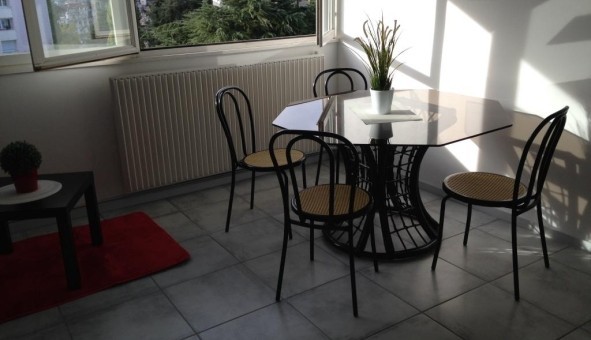 Logement tudiant Studio à Sedan (08200)