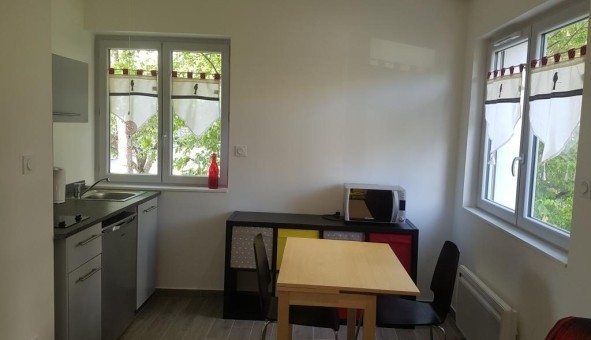 Logement tudiant Studio à Sedan (08200)