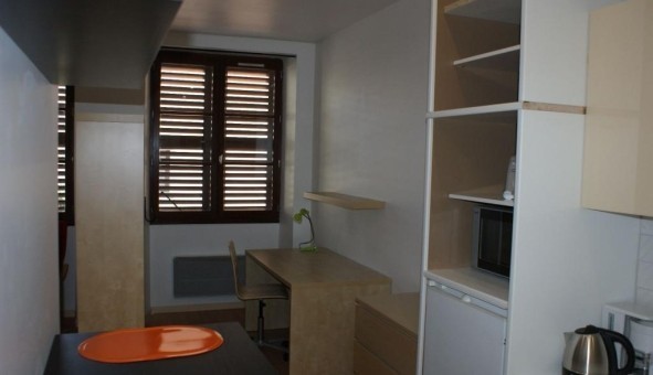 Logement tudiant Studio à Sedan (08200)