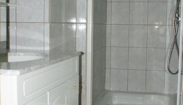 Logement tudiant Studio à Sedan (08200)