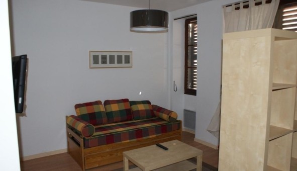 Logement tudiant Studio à Sedan (08200)