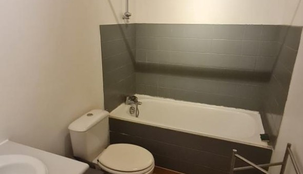 Logement tudiant Studio à Sedan (08200)