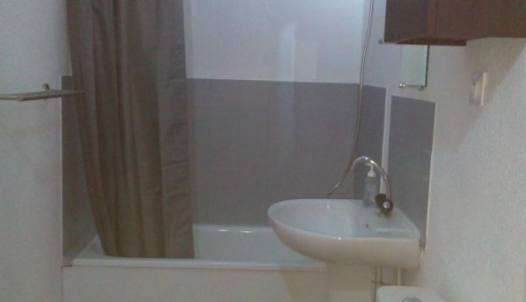 Logement tudiant Studio à Sedan (08200)