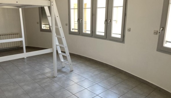 Logement tudiant Studio à Sedan (08200)
