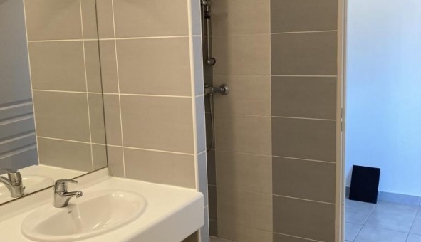 Logement tudiant Studio à Sedan (08200)