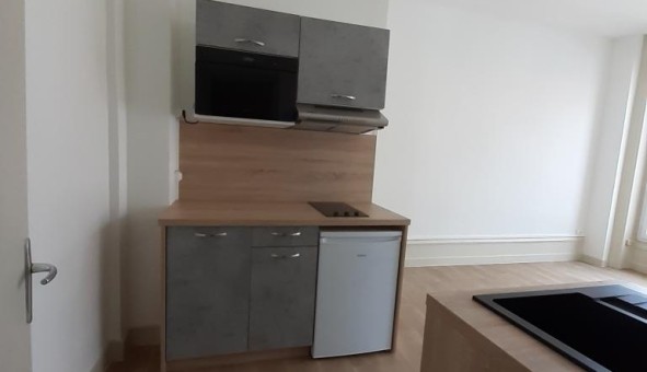 Logement tudiant Studio à Sedan (08200)