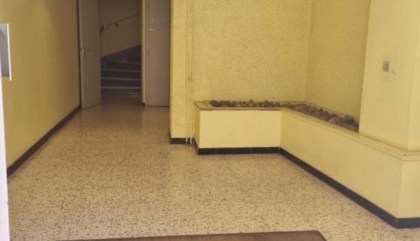 Logement tudiant Studio à Sedan (08200)