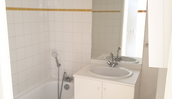 Logement tudiant Studio à Sedan (08200)
