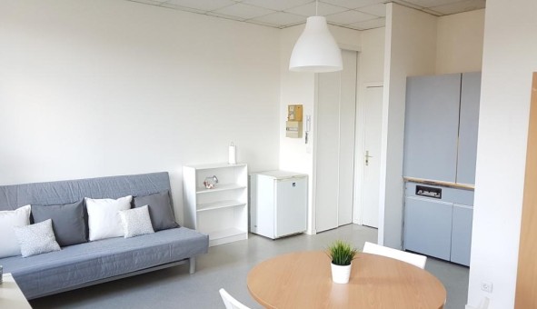 Logement tudiant Studio à Sedan (08200)
