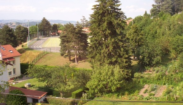 Logement tudiant Studio à Sedan (08200)