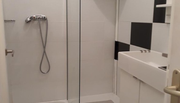 Logement tudiant Studio à Sedan (08200)