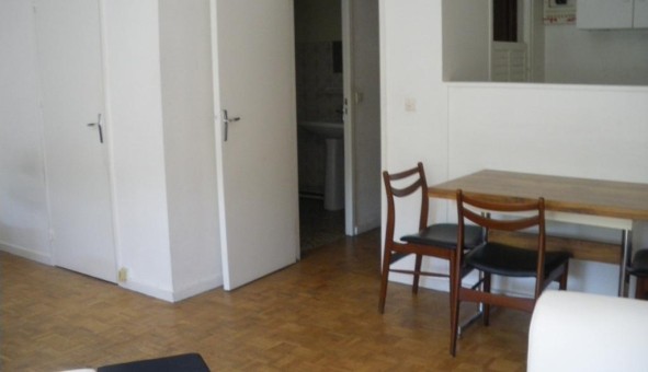 Logement tudiant Studio à Sedan (08200)