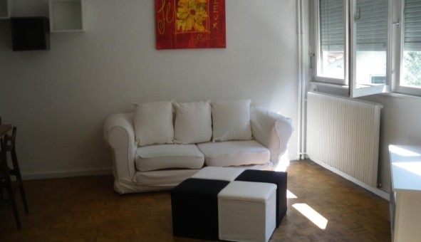 Logement tudiant Studio à Sedan (08200)
