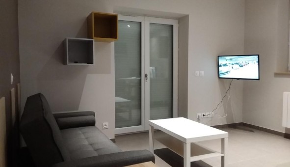 Logement tudiant Studio à Sedan (08200)