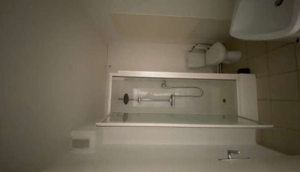 Logement tudiant Studio à Sedan (08200)
