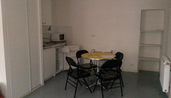 Logement tudiant Studio à Sedan (08200)