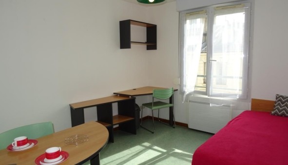 Logement tudiant Studio à Sedan (08200)