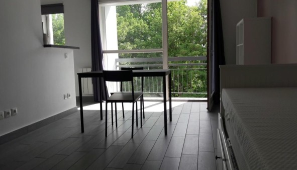 Logement tudiant Studio à Sedan (08200)