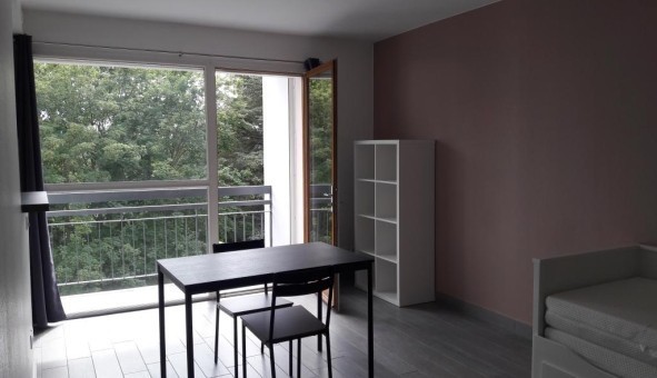 Logement tudiant Studio à Sedan (08200)