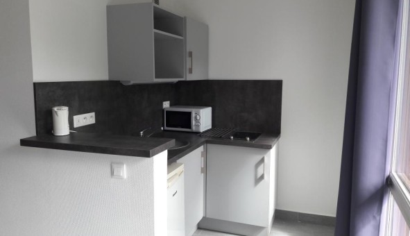 Logement tudiant Studio à Sedan (08200)