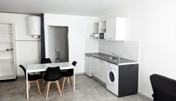 Logement tudiant Studio à Sedan (08200)