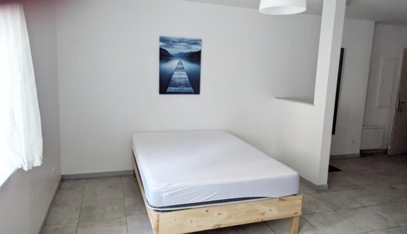 Logement tudiant Studio à Sedan (08200)