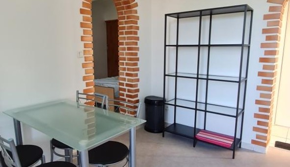 Logement tudiant Location Studio Vide Sedan (08200)