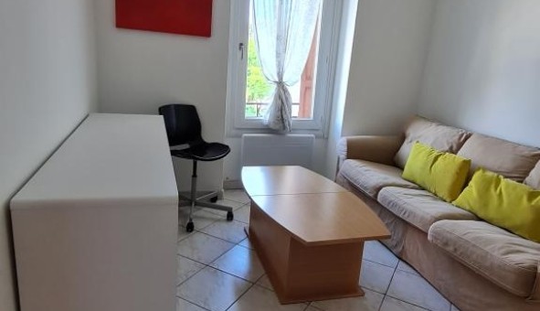 Logement tudiant Studio à Sedan (08200)