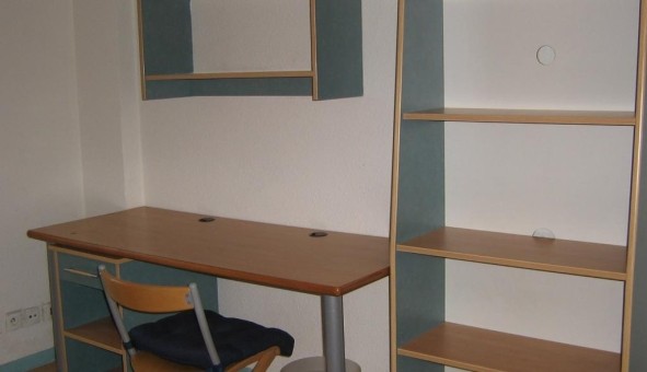 Logement tudiant Studio à Sedan (08200)