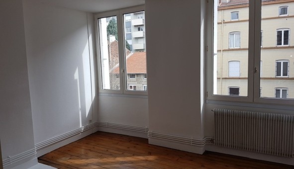 Logement tudiant Studio à Sedan (08200)