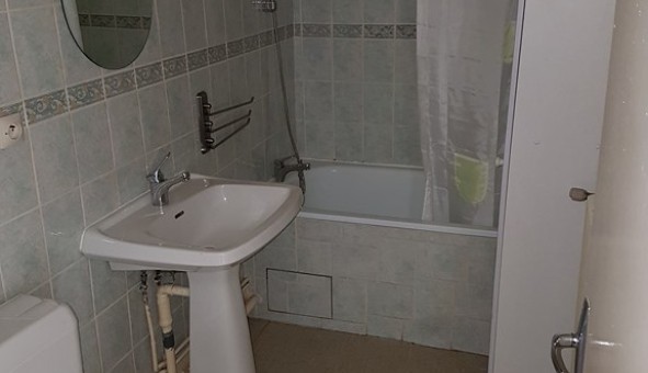 Logement tudiant Studio à Sedan (08200)