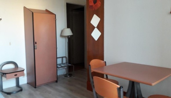 Logement tudiant Studio à Sedan (08200)