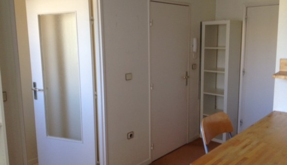 Logement tudiant Studio à Sedan (08200)