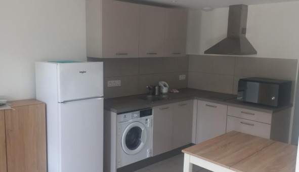Logement tudiant Location Studio Vide Sedan (08200)