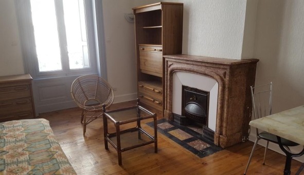 Logement tudiant Studio à Sedan (08200)