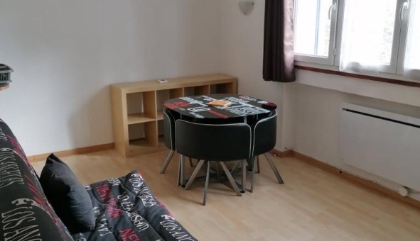 Logement tudiant Studio à Sedan (08200)