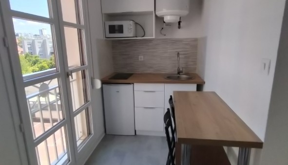 Logement tudiant Studio à Sedan (08200)