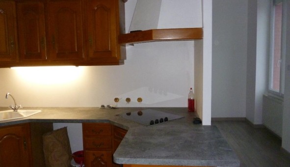 Logement tudiant Studio à Sedan (08200)