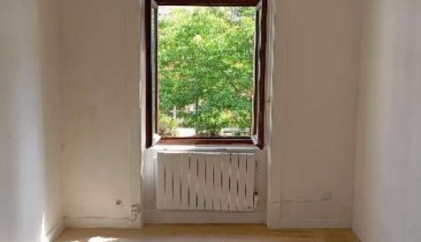 Logement tudiant Studio à Sedan (08200)
