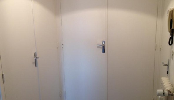 Logement tudiant Studio à Sedan (08200)