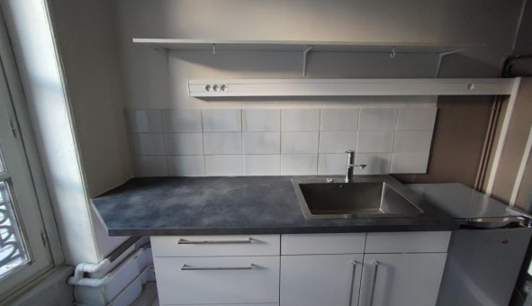 Logement tudiant Studio à Sedan (08200)
